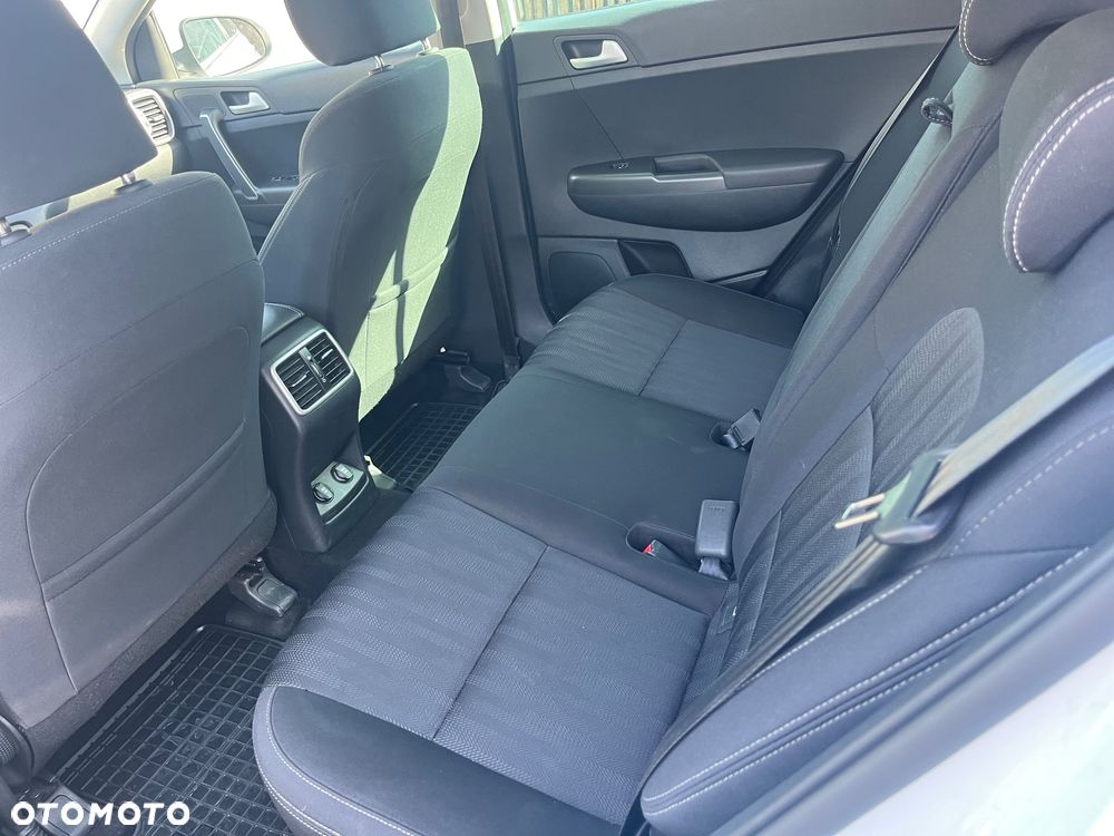 Kia Sportage 1.6 GDI S 2WD - 12