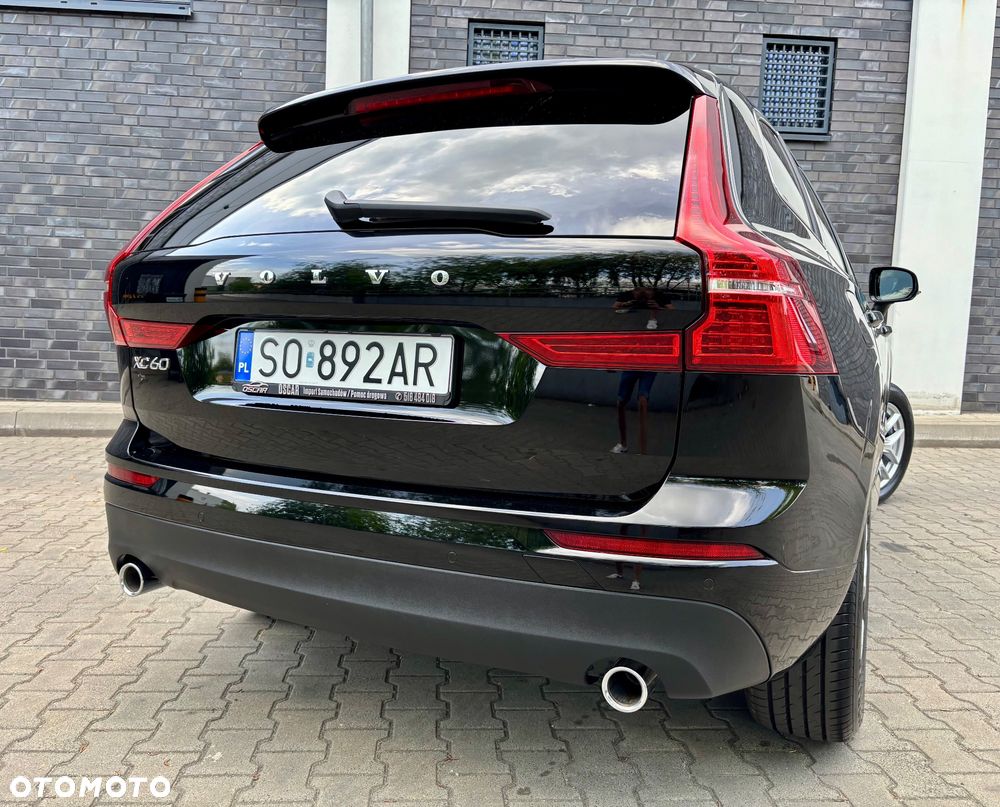 Volvo XC 60 D3 Momentum - 4