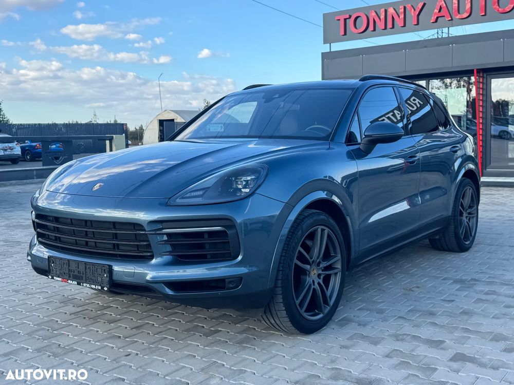 Porsche Cayenne - 3