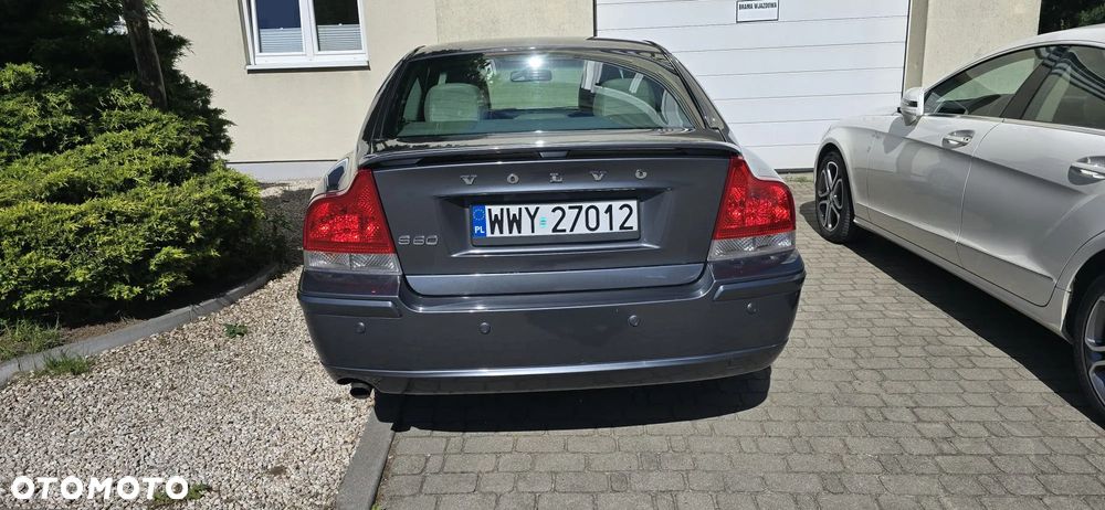 Volvo S60 2.4D Diament - 11