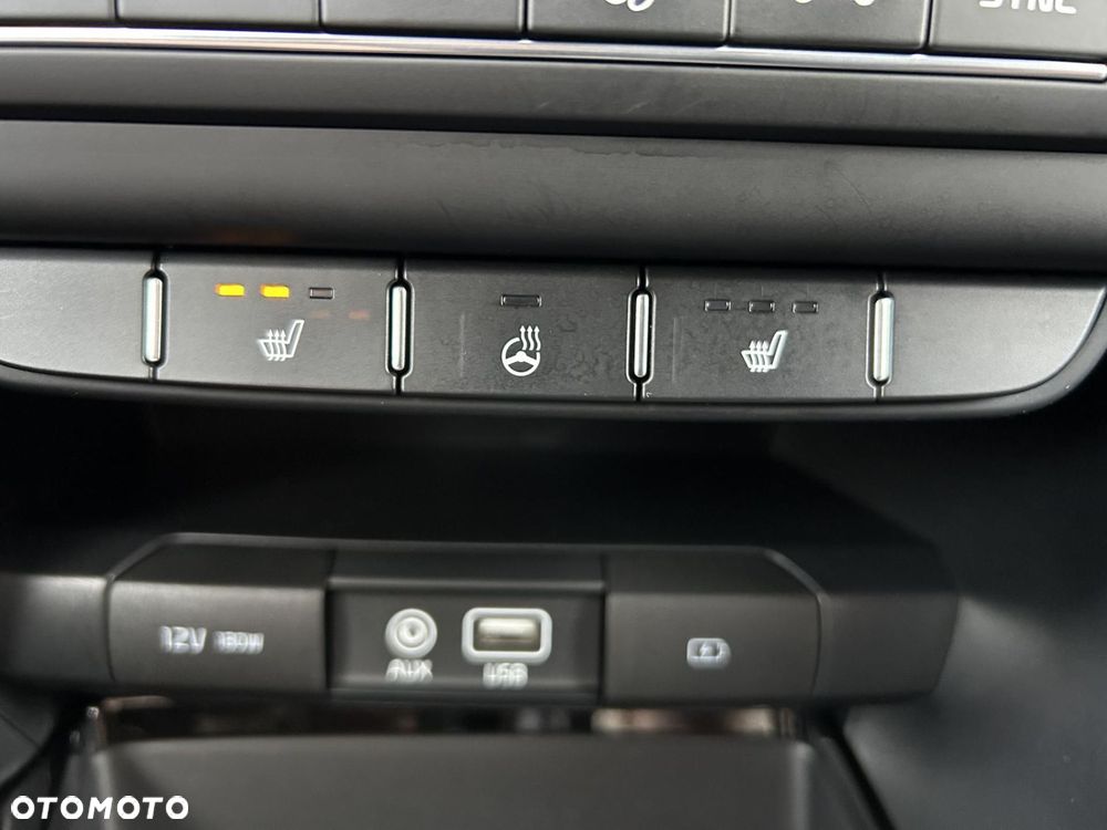 Kia Ceed 1.4 L Business Line - 31