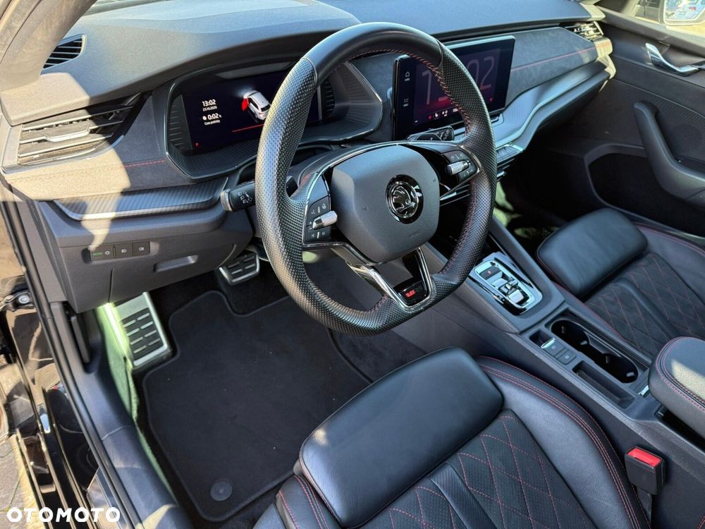 Skoda Octavia 2.0 TSI RS DSG - 11