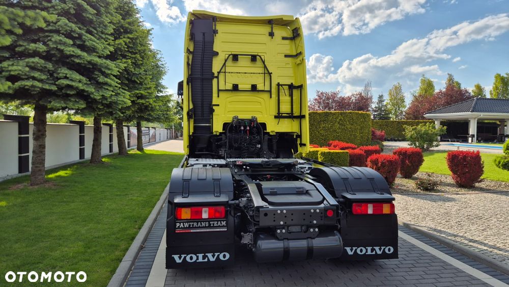 Volvo VOLVO///FH///500///2023/// GLOBETROTTER///XXL///FULL  LED///VIRTUAL COCPIT/// TABLET///KAMERA///WAGA/// KLIMATYZACJA POSTOJOWA/// ZABUDOWY MIĘDZYOSIOWE/// ALUFELGI///STAN BARDZO DOBRY - 9