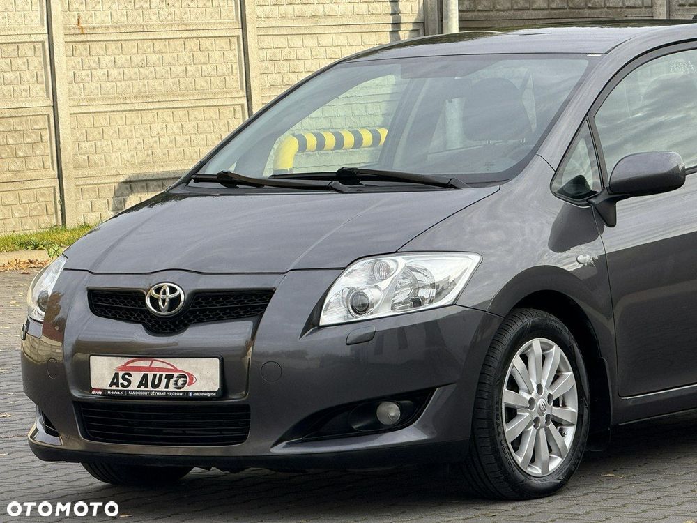 Toyota Auris 1.4 D-4D Premium - 28