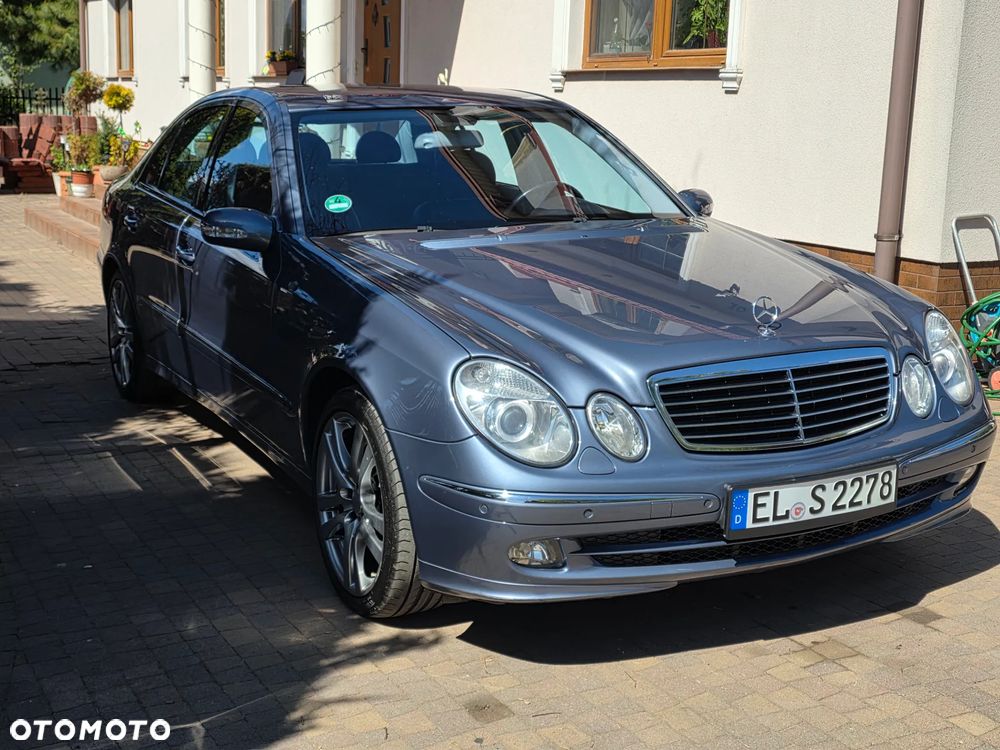 Mercedes-Benz Klasa E 280 4Matic Automatik Avantgarde - 18