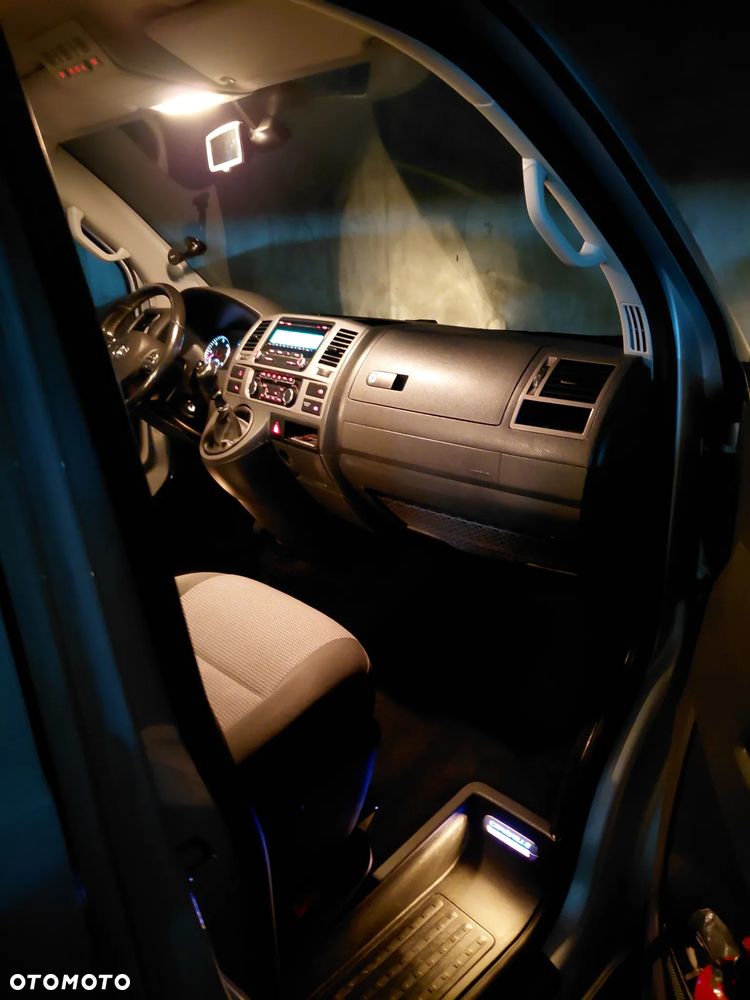 Volkswagen Caravelle L1 Comfortline - 25