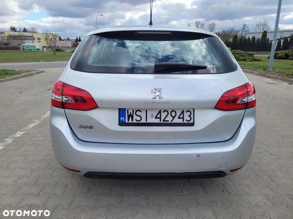 Peugeot 308 - 6