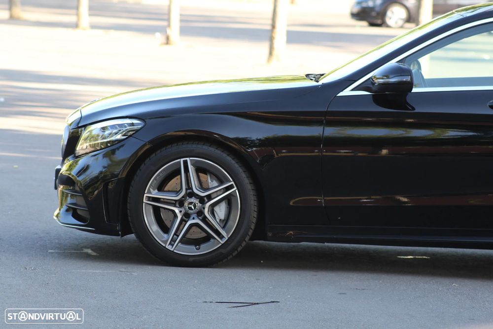 Mercedes-Benz C 300 d AMG Line - 16