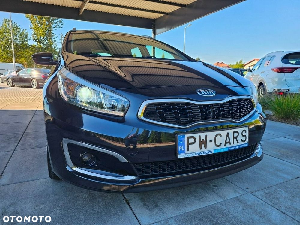 Kia Ceed - 6