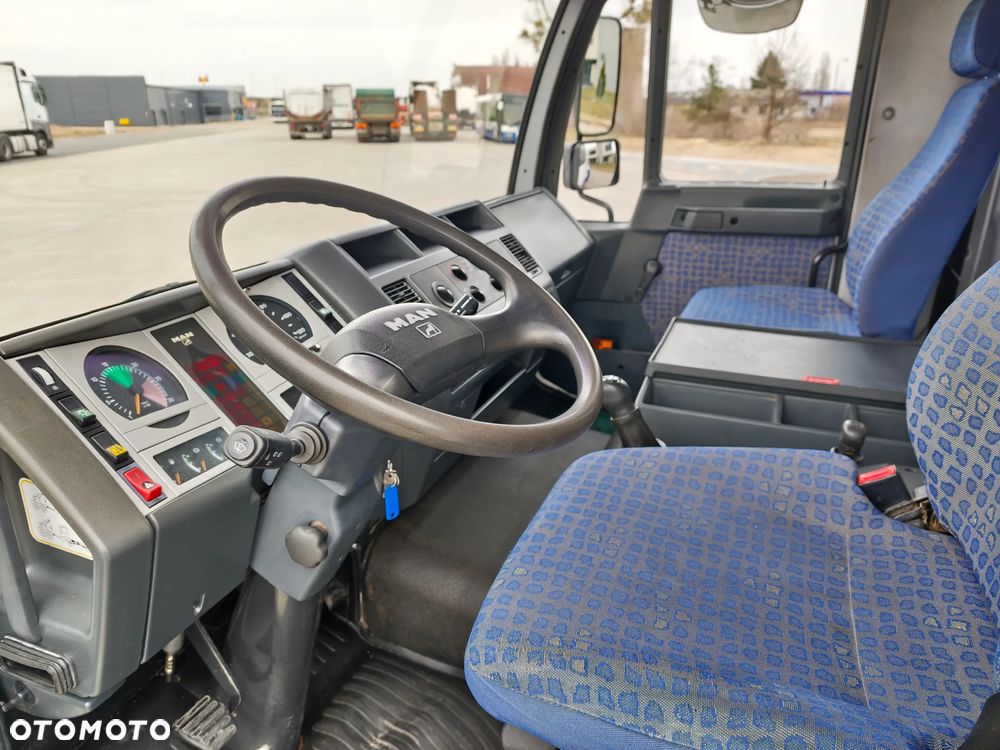 MAN L2000 Dźwig Dekarski Klaas K 28-34 2002r. Żuraw Ciesielski - 10