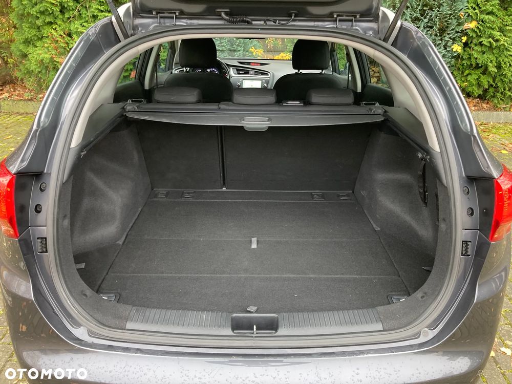 Kia Ceed Cee'd 1.6 GDI L - 17