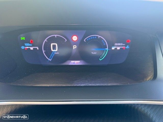 Peugeot 2008 1.2 Hybrid GT e-DCS6 - 10