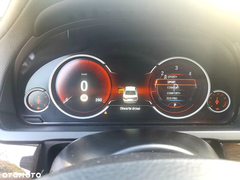 BMW Seria 7 740d xDrive - 13