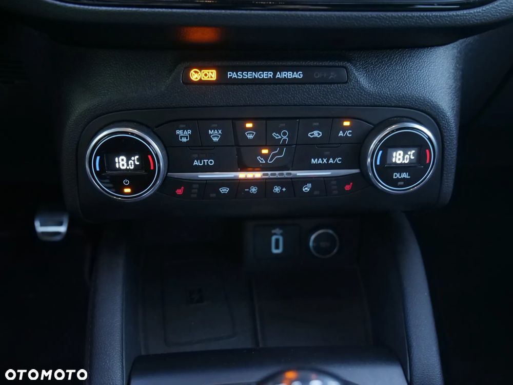 Ford Focus 1.5 EcoBoost STart-Stopp-System ST-Line - 12