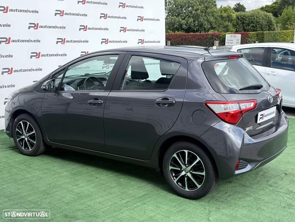 Toyota Yaris 1.0 VVT-i Exclusive - 11