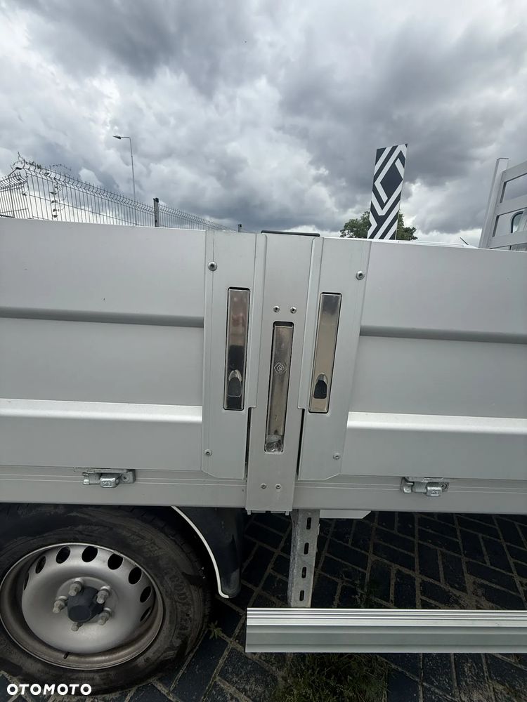 Renault Master - 24