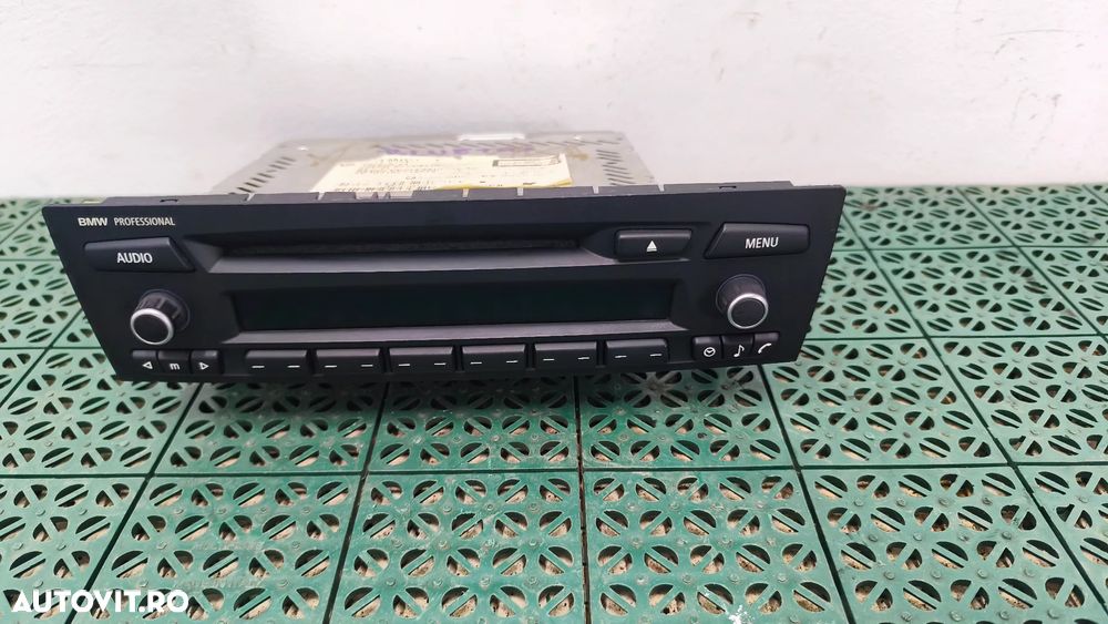 Radio CD Profesional BMW E81/87 E90/91/92 cu Bluetooth incorporat ( pentru telefon, nu reda muzica de pe telefon) - 1