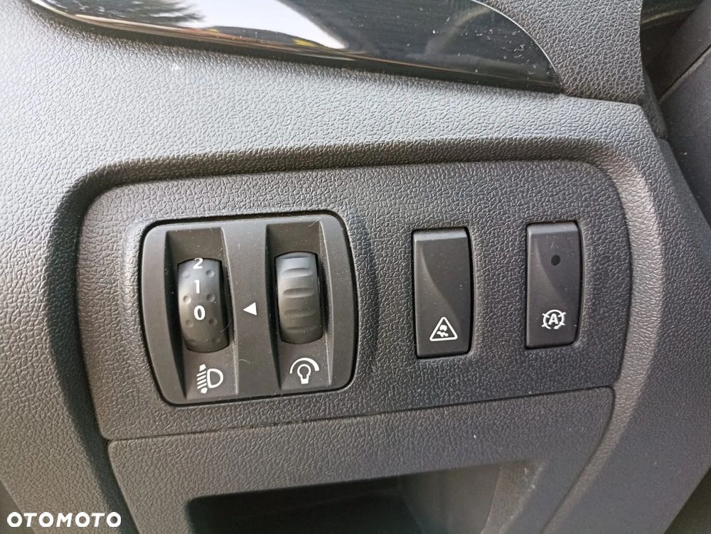 Renault Scenic ENERGY TCe 130 S&S LIMITED - 16