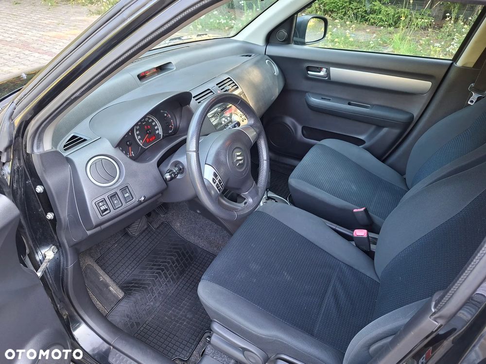 Suzuki Swift 1.5 GLX / Comfort - 13