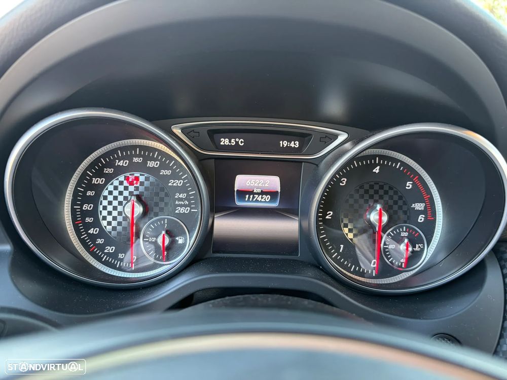 Mercedes-Benz A 180 d Urban - 21