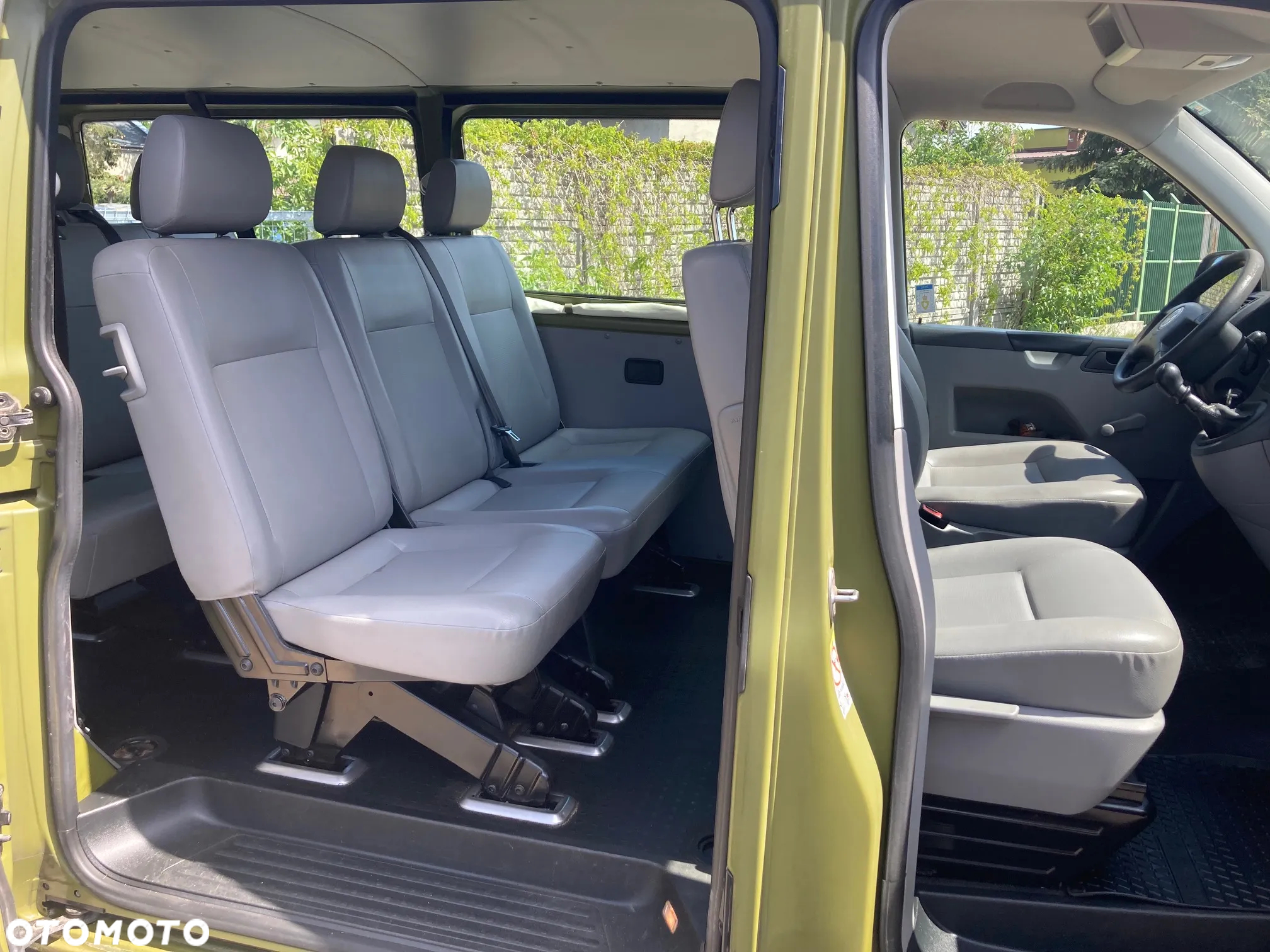 Volkswagen Transporter - 8