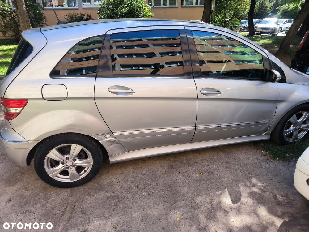 Mercedes-Benz Klasa B - 1