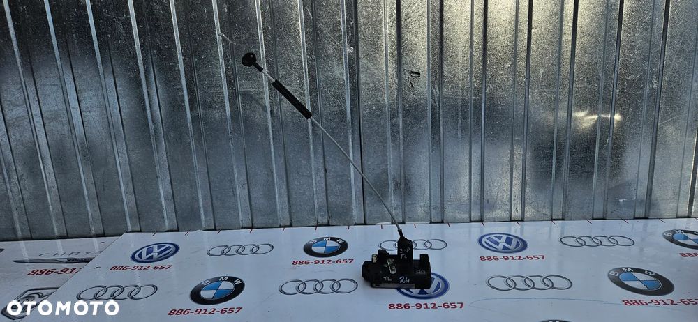 ZAMEK DRZWI CENTRALNY LEWY TYŁ OPEL CORSA C  13154793GG - 1