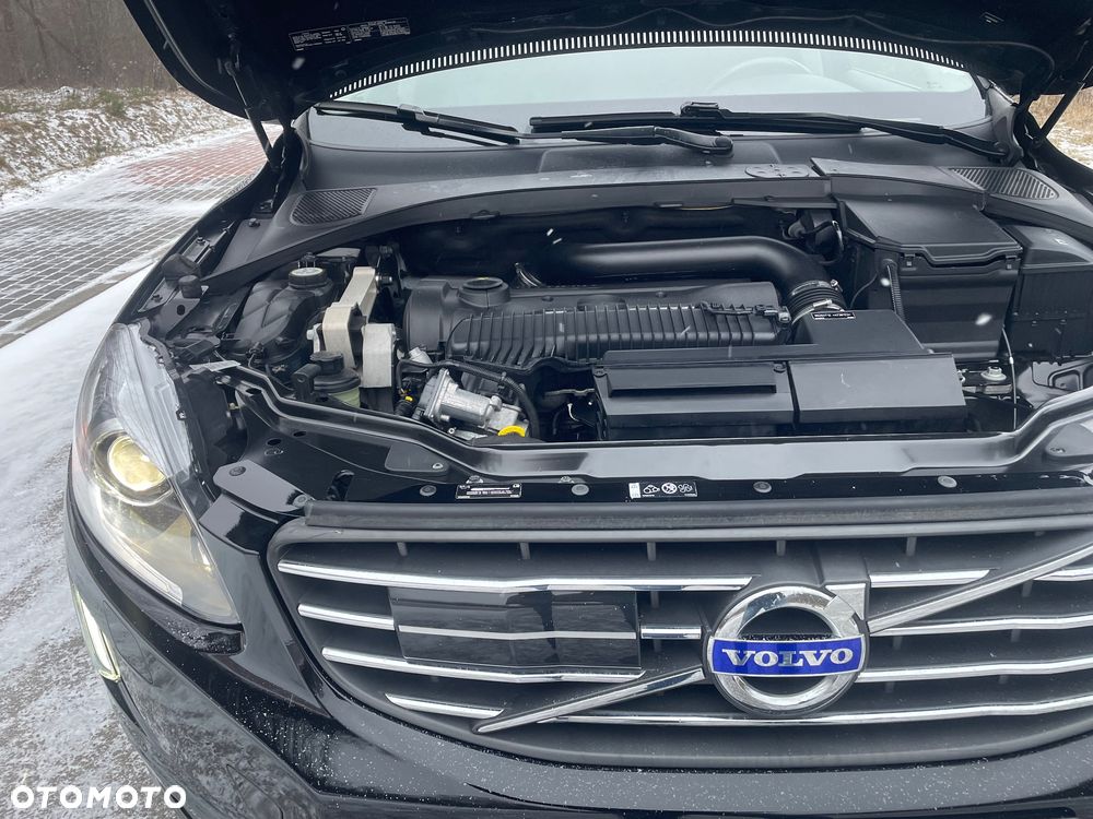 Volvo XC 60 T5 AWD Summum - 24