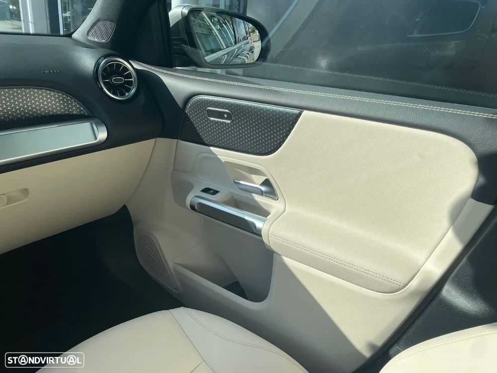 Mercedes-Benz GLB 180 d 8G-DCT Progressive Advanced - 4