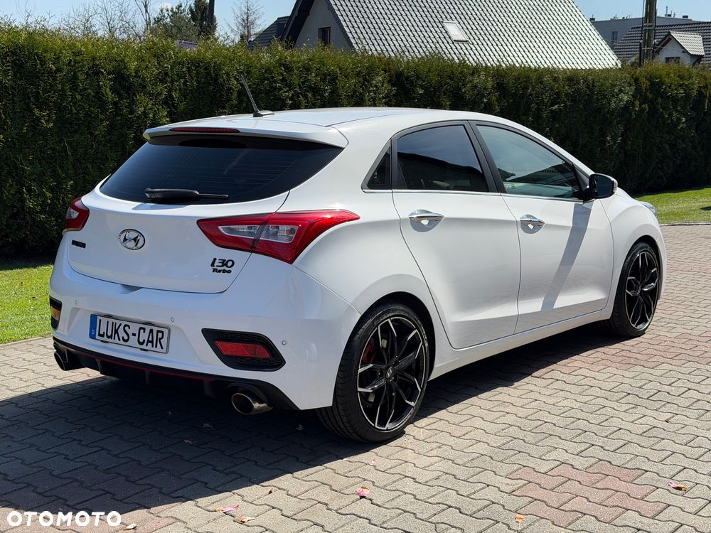 Hyundai i30 1.6 GDI Turbo Luxury - 8