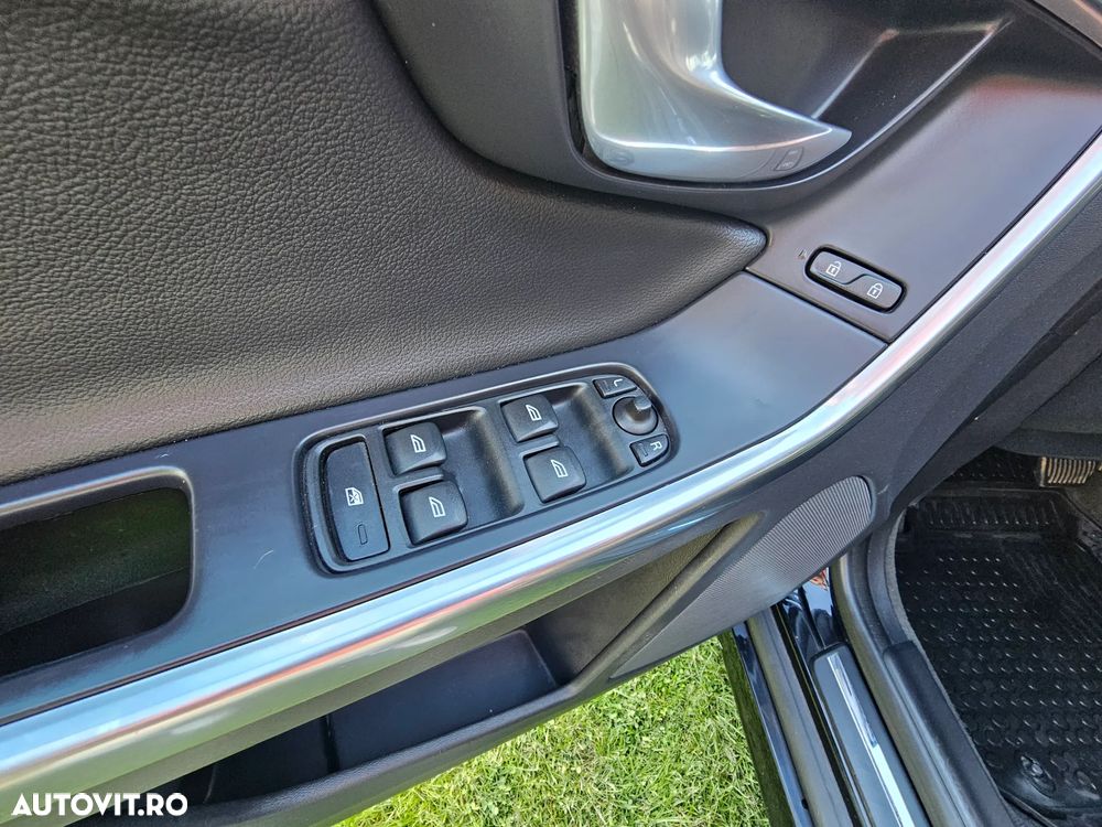 Volvo XC 60 - 13