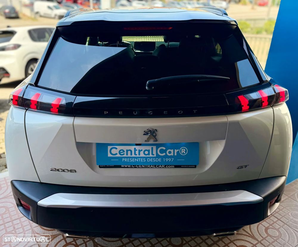 Peugeot 2008 1.2 PureTech GT Line - 10
