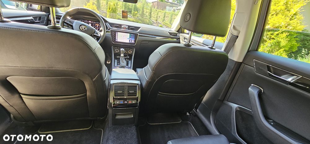 Skoda Superb 2.0 TSI 4x4 L&K DSG - 8