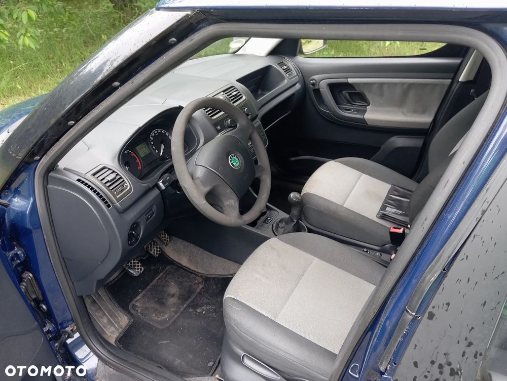 Skoda Roomster - 6
