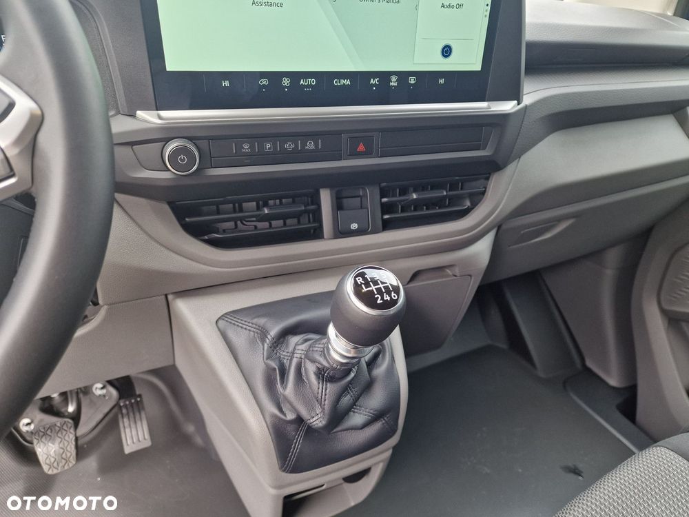 Volkswagen Caravelle - 17