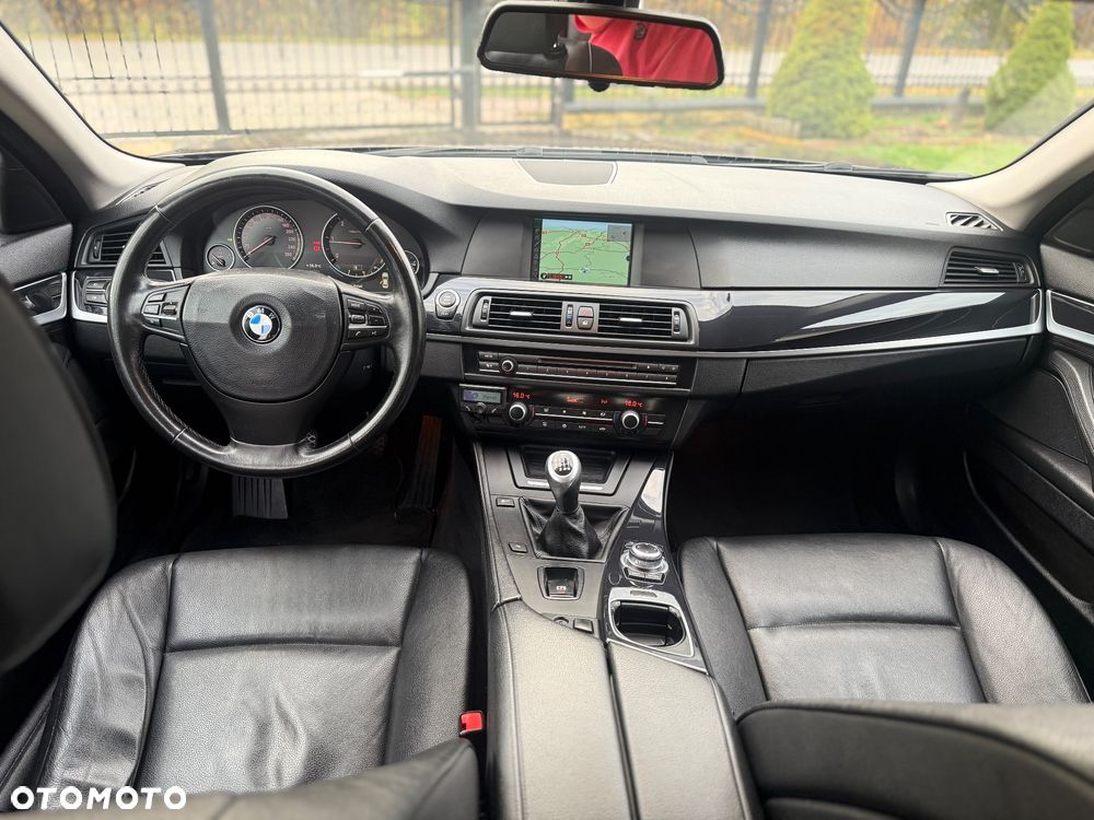 BMW Seria 5 ver-520d - 27