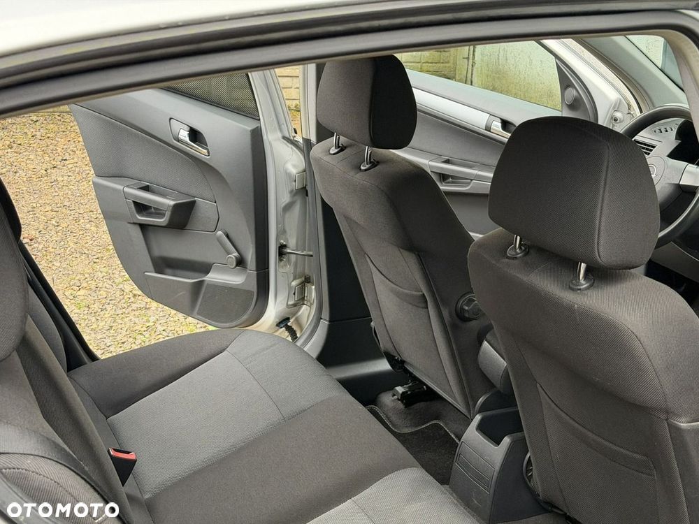 Opel Astra - 21