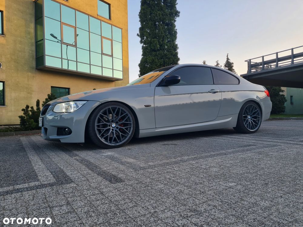 BMW Seria 3 320d DPF M Sport Edition - 31