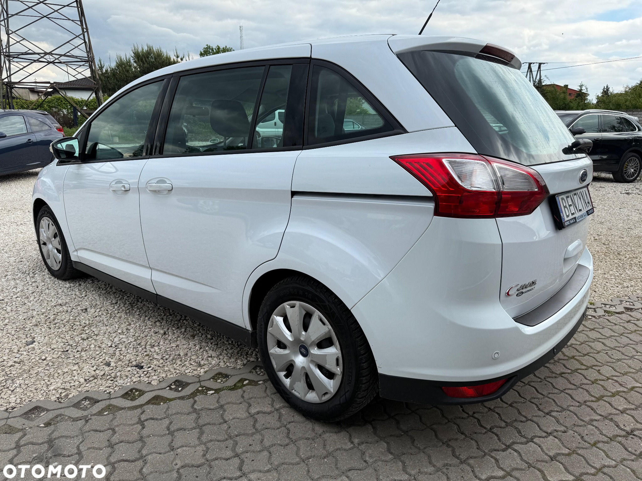 Ford Grand C-MAX 1.6 Titanium - 19