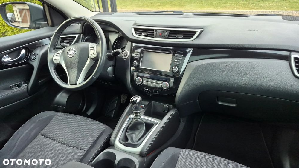 Nissan Qashqai 1.6 DIG-T 360 - 32