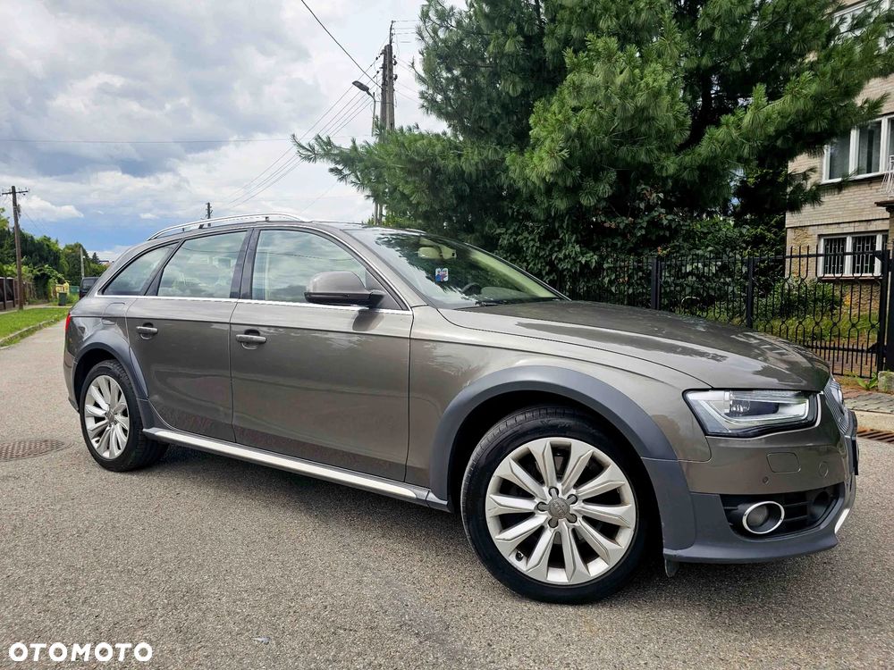 Audi A4 Allroad 2.0 TDI DPF S tronic - 4