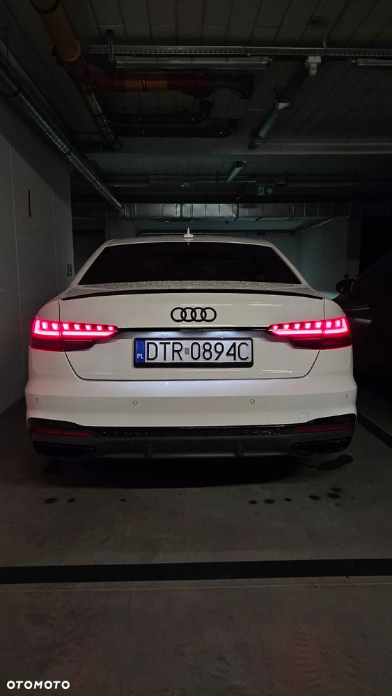 Audi A4 Limousine 35 TFSI mHEV S Line S tronic - 11