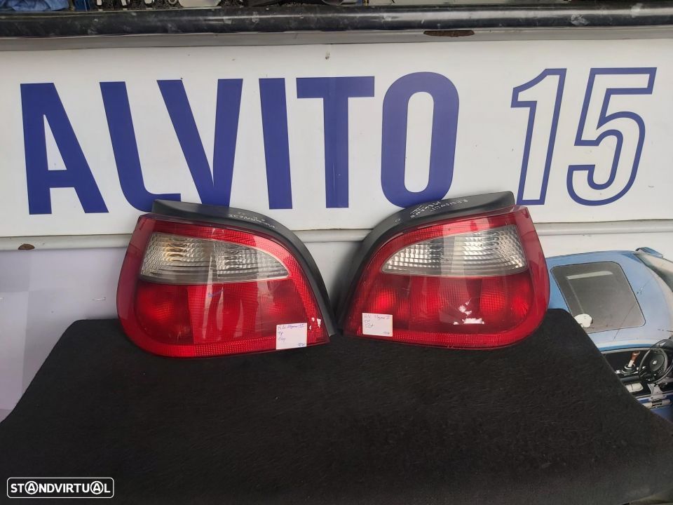 Farolins Renault Megane 2  Originais  Preço unitário - 1