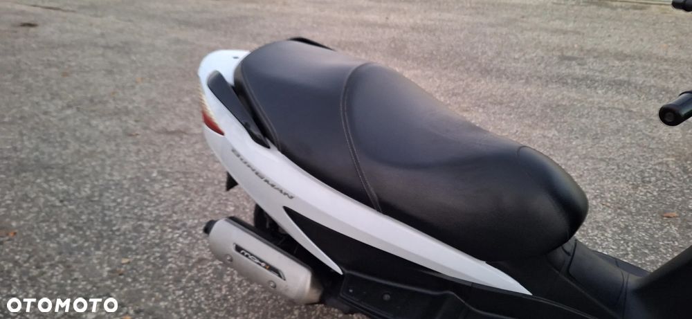 Suzuki Burgman - 12