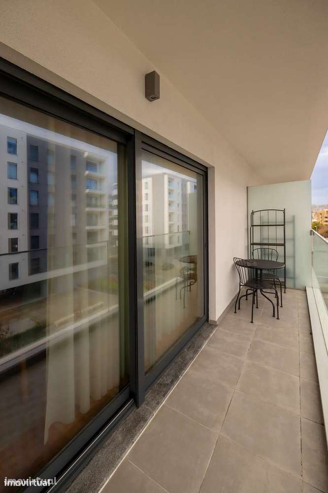 Apartamento T2 c/varanda, garagem e arrumos - 3o andar Prelada Ramalde - Grande imagem: 4/20