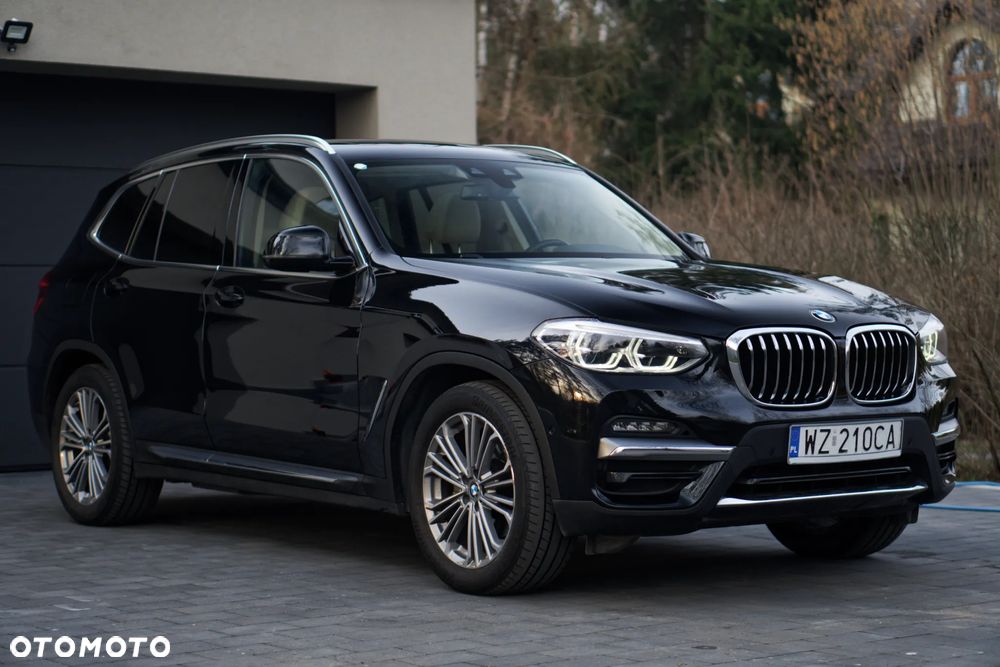 BMW X3 xDrive20d Luxury Line - 2
