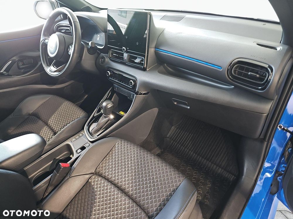 Toyota Yaris - 15