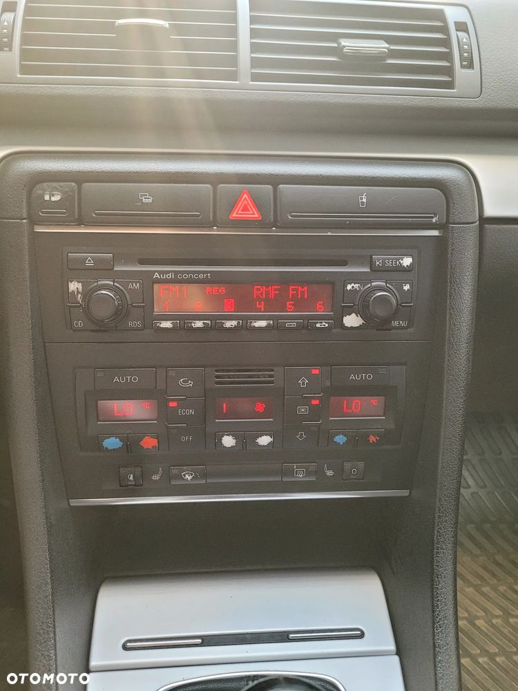 Audi A4 Avant 1.9 TDI - 13