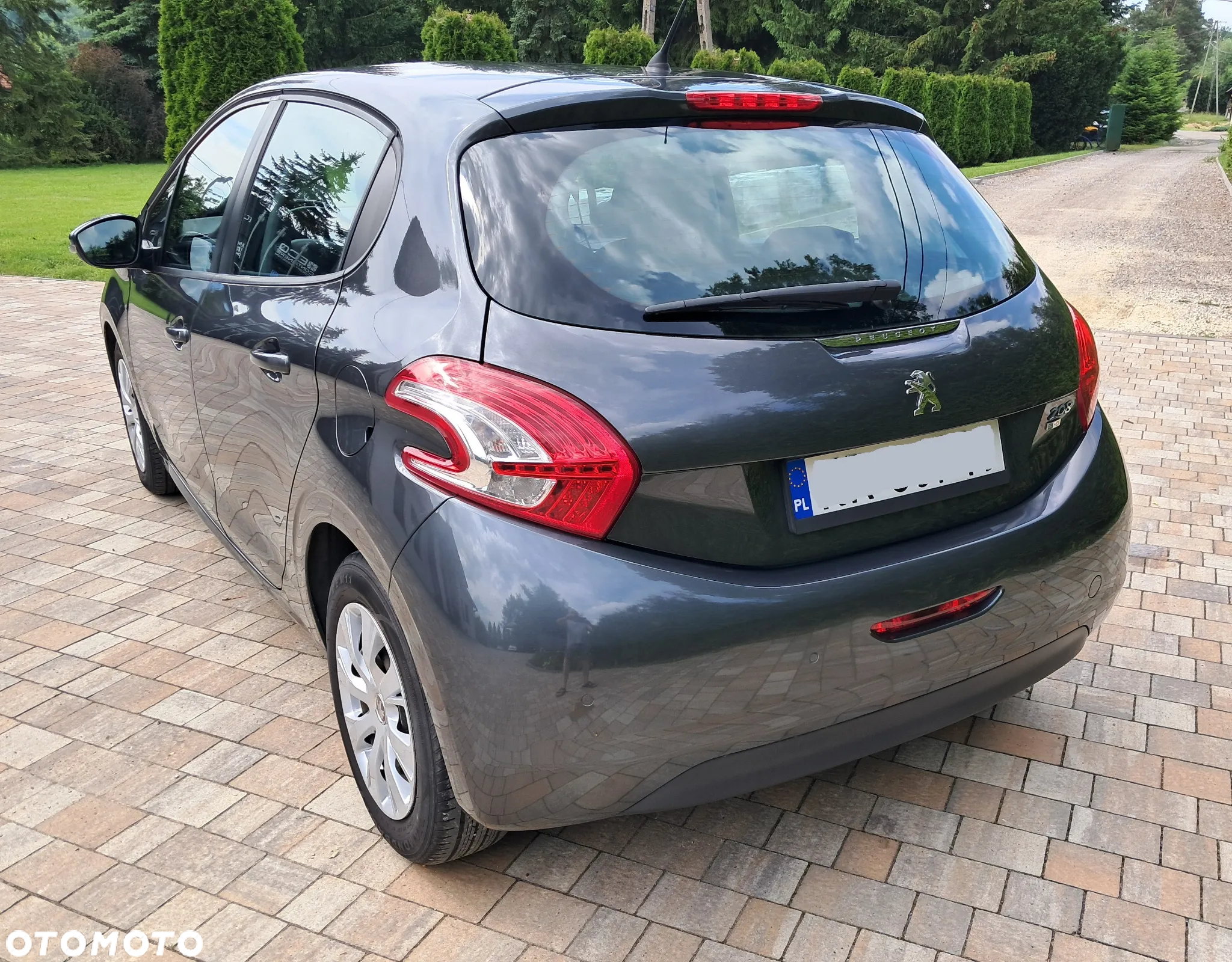 Peugeot 208 1.6 e-HDi Active STT - 4