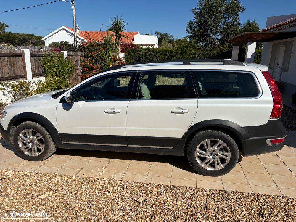 Volvo XC 70 - 4